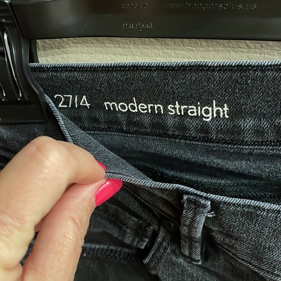 ANN TAYLOR LOFT MODERN STRAIGHT stretch black wash jeans 5 pocket size 27 / 4 - Picture 4 of 9